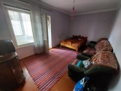 Satılır 1 otaqlı 45 m2 köhnə tikili Azadlıq prospekti m.