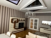 İcarəyə verilir 3 otaqlı 137 m2 yeni tikili Yasamal r.