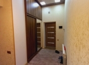 İcarəyə verilir 3 otaqlı 80 m2 yeni tikili Axundov bağı