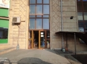 Satılır 2 otaqlı 71 m2 obyekt 28 May m.