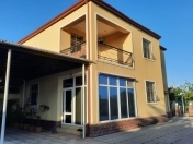Satılır 6 otaqlı 20 m2 həyət evi Bakı