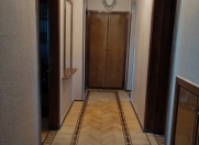 Satılır 4 otaqlı 91 m2 köhnə tikili Neapol dairəsi