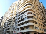 Satılır 1 otaqlı 67 m2 yeni tikili 8 Noyabr m.