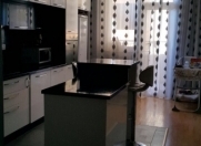 Satılır 2 otaqlı 89 m2 yeni tikili Yasamal bazarı