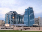 İcarəyə verilir 4 otaqlı 250 m2 yeni tikili Şah İsmayıl Xətai m.