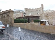 İcarəyə verilir 1 otaqlı 12 m2 ofis İçəri Şəhər