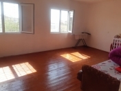 Satılır 4 otaqlı 120 m2 bağ evi Koroğlu Parkı