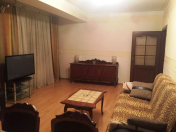 İcarəyə verilir 3 otaqlı 98 m2 yeni tikili Nərimanov heykəli