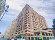 İcarəyə verilir 3 otaqlı 150 m2 yeni tikili Xətai r.