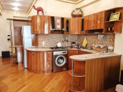 İcarəyə verilir 2 otaqlı 85 m2 yeni tikili Almaniya