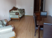 İcarəyə verilir 2 otaqlı 100 m2 köhnə tikili Rəssamlıq Akademiyası