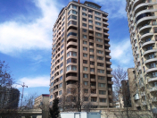 İcarəyə verilir 3 otaqlı 150 m2 yeni tikili Elmlər Akademiyası m.