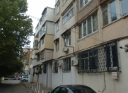 Satılır 1 otaqlı 40 m2 köhnə tikili 8 km