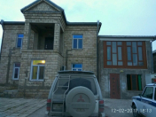 Satılır 5 otaqlı 300 m2 həyət evi Bakıxanov
