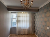 İcarəyə verilir 3 otaqlı 80 m2 yeni tikili İnşaatçılar m.