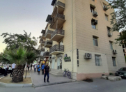 Satılır 2 otaqlı 39 m2 köhnə tikili Qara Qarayev m.