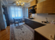 Satılır 4 otaqlı 180 m2 yeni tikili Bakı Dövlət Universiteti