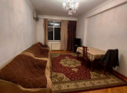 İcarəyə verilir 4 otaqlı 160 m2 yeni tikili Moskva univermağı