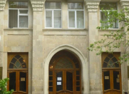 Satılır 3 otaqlı 98 m2 köhnə tikili Pedaqoji Universiteti
