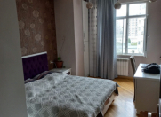 İcarəyə verilir 4 otaqlı 110 m2 yeni tikili Gənclik m.