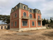 Satılır 8 otaqlı 760 m2 bağ evi Buzovna