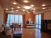 İcarəyə verilir 4 otaqlı 200 m2 yeni tikili Nərimanov heykəli