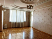 İcarəyə verilir 4 otaqlı 180 m2 yeni tikili Elmlər Akademiyası m.