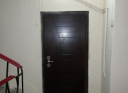 Satılır 2 otaqlı 60 m2 köhnə tikili 8 km