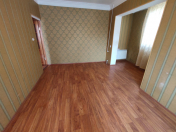 Satılır 1 otaqlı 50 m2 köhnə tikili 9 mkr