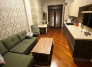 İcarəyə verilir 2 otaqlı 60 m2 yeni tikili Axundov bağı