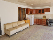 Satılır 3 otaqlı 190 m2 həyət evi Əmircan