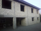 Satılır 8 otaqlı 300 m2 villa Şəmkir