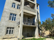 Satılır 7 otaqlı 300 m2 bağ evi Badamdar