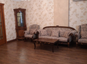 İcarəyə verilir 5 otaqlı 210 m2 yeni tikili 20 yanvar m.