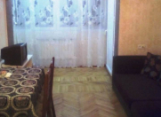 İcarəyə verilir 2 otaqlı 55 m2 köhnə tikili Yasamal r.