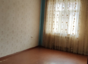 İcarəyə verilir 4 otaqlı 120 m2 köhnə tikili Neftçilər m.