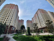 İcarəyə verilir 3 otaqlı 120 m2 yeni tikili Elmlər Akademiyası m.