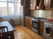 İcarəyə verilir 3 otaqlı 100 m2 yeni tikili Badamdar