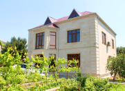 Satılır 5 otaqlı 320 m2 bağ evi Buzovna