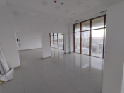 İcarəyə verilir 5 otaqlı 300 m2 obyekt Xırdalan