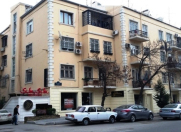 İcarəyə verilir 3 otaqlı 90 m2 köhnə tikili Nəsimi r.