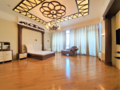 İcarəyə verilir 3 otaqlı 250 m2 yeni tikili Port Baku