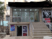 Satılır 3 otaqlı 220 m2 obyekt Memar Əcəmi m.