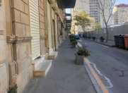 İcarəyə verilir 1 otaqlı 45 m2 ofis Nizami m.