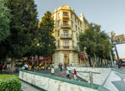 İcarəyə verilir 2 otaqlı 75 m2 köhnə tikili Qız Qalası