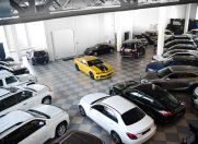 Satılır 4 otaqlı 530 m2 obyekt Memar Əcəmi m.