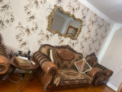 İcarəyə verilir 3 otaqlı 71 m2 köhnə tikili Elmlər Akademiyası m.