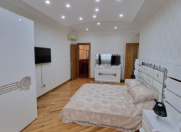 İcarəyə verilir 3 otaqlı 180 m2 yeni tikili 6-cı parallel