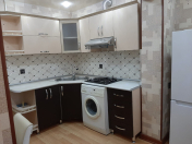 İcarəyə verilir 2 otaqlı 62 m2 köhnə tikili 8 mkr