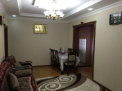 İcarəyə verilir 2 otaqlı 60 m2 köhnə tikili Gənclik m.